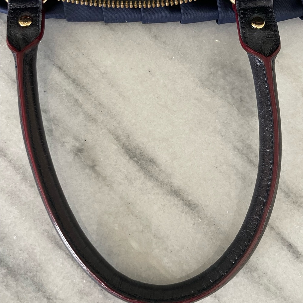 MZ Wallace Navy Bedford Bea Pleated Satchel Bag EUC  w/ neutral lining. AWESOME - Picture 13 of 16